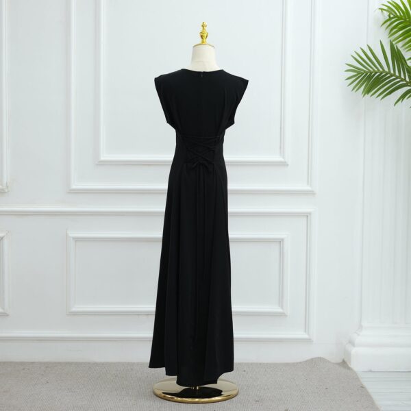 Red Embroidered Three-Piece Abaya